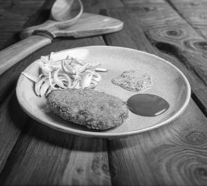 Chicken Cutlet (06 Pcs)