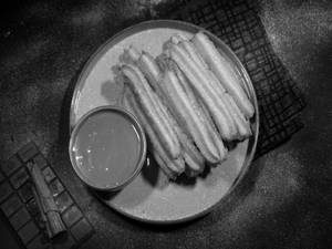 Classic Vanilla Churros 9 Pcs — Chocolate Hazelnut Dip