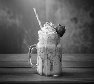 Strawberry Vanilla Thickshake