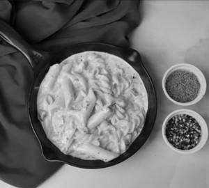White Sauce Pasta