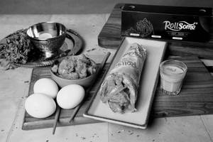 Tripple Egg Chicken Roll
