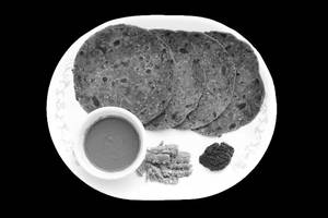 Butter Thepla + Bournvita