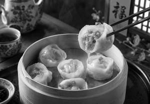 Steamed Chicken & Cheese Momo