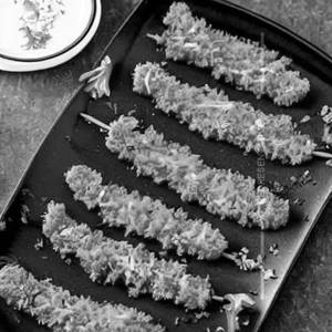 Cheese burst garlic sticks