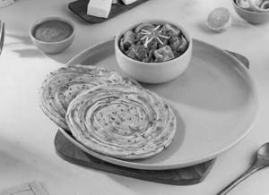 Kadhai Paneer  + 2 Lachha Paratha + Chutney + Onion