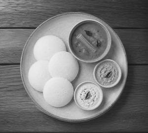 Idli ( 4 Pcs )
