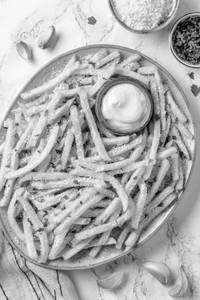 Killer Garlic Fries
