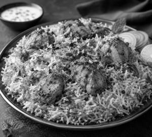 Spl Hyd Dum Matka Biryani