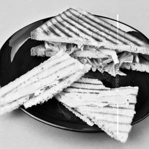 Cheese Aloomatar Sandwich