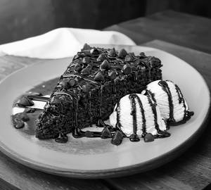 Brownie With Icecream