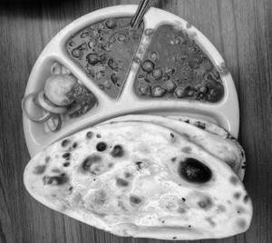 Chole With 2 Naan