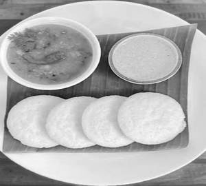 4 Idly With Sambar