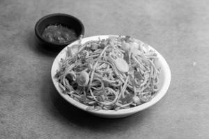 Veg Classic  Hakka Noodles
