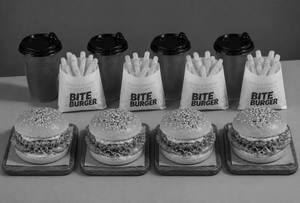 4 Grill Chicken Burger + 4 Fries + 4 Ice Tea