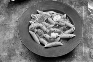 Pasta Arrabiata Prawns