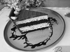 Chocolate Praline Pastry