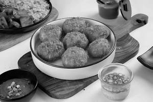 Veg Kurkure Momos