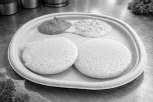 Idli (2 Pieces)