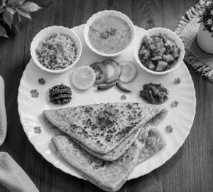 Paratha Thali