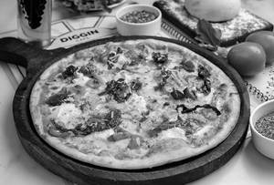 Grilled Veggie And Goat Cheese Pizza [12 inches]