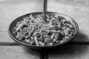 Pan Fried Noodles Chicken