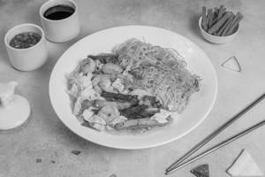 Pork Mixed Cantonese Noodles (gravy)