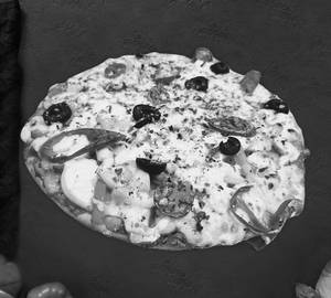 Exotic Veg Pizza [8 Pieces]