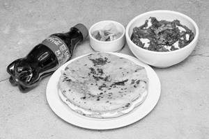 Nutri Kulcha Meal Combo With Coke[Serves 1-2]