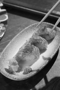 Salmon Aburi Nigiri (3 Pcs)