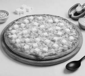 Paneer corn pizza