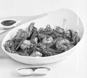 Schezwan Wok Tossed Prawns