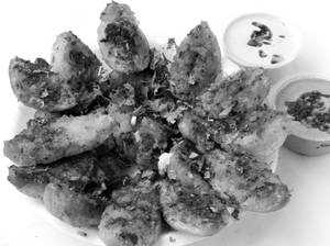 Butter Tawa Bajji ( 4 Pcs )