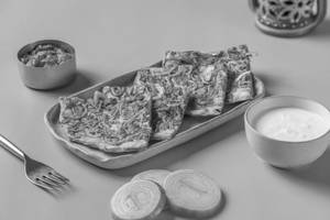 Pyaaz Laccha Paratha