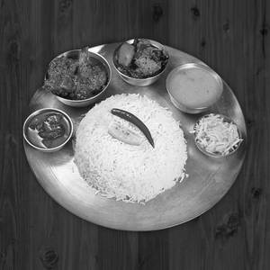 Mutton Aloo Jhol Thali