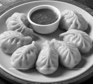 Chicken Steamed Momos [ 7 Pieces]