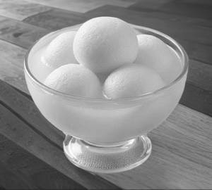 Rasgulla 8 Pc