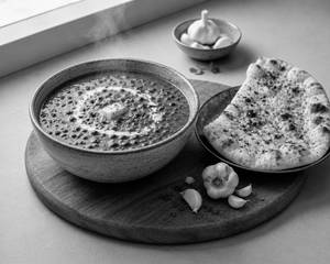 Garlic Naan with Dal Makhani