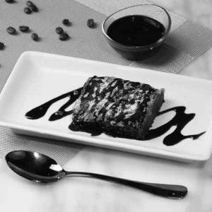 Hot Chocolate Brownie (2 Pcs)