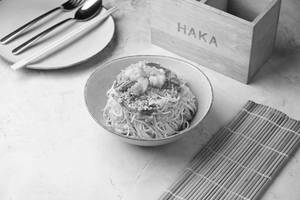 Butter Garlic Noodles With Prawn