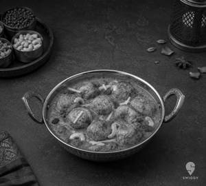 Kashmiri Bharva Dum Aloo