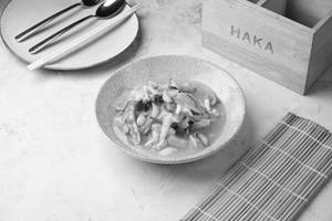 Stirfried Vegetables In White Garlic Sauce
