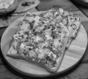 Paneer Cheese Toast