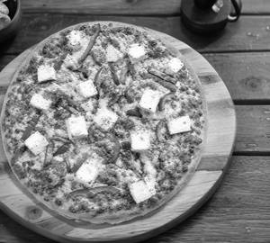 Makhani Paneer Pizza 7"