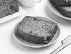Banana Walnut Teacake Slice
