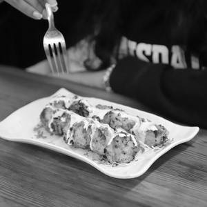 Chicken Haryali Tikka (10 Pcs) (thu)
