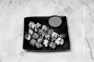 Tandoori Mushroom Achari Tikka