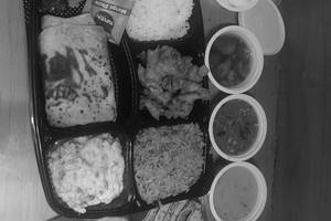 Panch Pakwan Potoba Thali