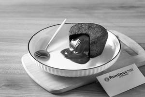 Chocolava Cake