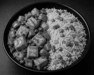 Chilly Paneer With Fried Rice
