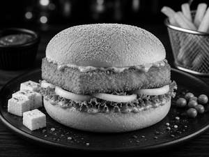 Paneer Crisp Burger